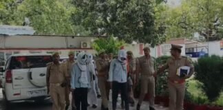 ‘जल्द अमीर बनने की चाह में छात्र बने लुटेरे…’, चन्दौली पुलिस का बड़ा खुलासा, 4 गिरफ्तार