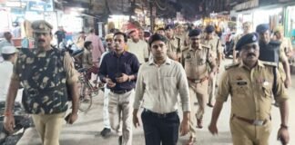 बकरीद को लेकर UP पुलिस अलर्ट मोड पर, सड़क पर नमाज और खुले में कुर्बानी पर रोक, चप्पे-चप्पे पर पुलिस तैनात