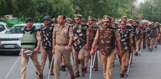 UP: बकरीद पर यूपी में हाई अलर्ट, ड्रोन, CCTV से हो रही सख्त निगरानी, सोशल मीडिया से मॉनिटरिंग