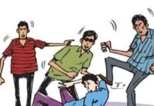 UP: बरेली मंडी में खूनी बवाल! छोटे भाई को बचाने पहुंचे युवक पर कैंची से हमला, मुकदमा दर्ज