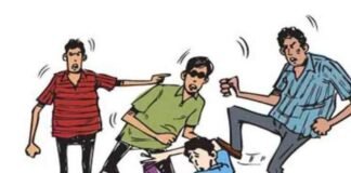 UP: बरेली मंडी में खूनी बवाल! छोटे भाई को बचाने पहुंचे युवक पर कैंची से हमला, मुकदमा दर्ज