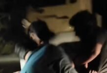 चंदौली में वायरल वीडियो से हड़कंप : दबंग युवक पर पिस्टल के दम पर मारपीट और ऑटो चालक की पिटाई का आरोप, दो वायरल वीडियो ने बढ़ाई दहशत