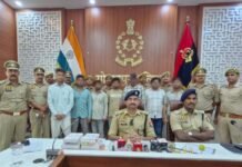 गैंग लीडर सहित 7 लुटेरे गिरफ्तार, ट्रेन-बस-स्टेशन पर यात्रियों को बनाते थे निशाना, यूपी से दिल्ली तक फैला नेटवर्क