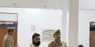 सैफई में पत्रकार पर हमला : फर्जी प्रधान संदीप उर्फ डंपी गिरफ्तार, दूसरे आरोपी की तलाश जारी