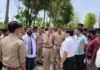 सहारनपुर मेडिकल कॉलेज में हंगामा : नौकरी से निकाले जाने पर टंकी पर चढ़ा कर्मचारी