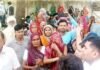 मथुरा में स्मार्ट मीटर के खिलाफ महिलाओं का फूटा गुस्सा, विघुत सब स्टेशन घेरकर किया जोरदार प्रदर्शन