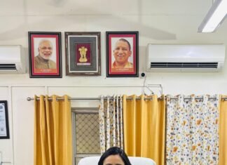 फर्रुखाबाद में भ्रष्टाचार और लापरवाही पर डीएम का बड़ा एक्शन, चार कर्मचारी निलंबित