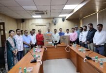 मदन मोहन मालवीय प्रौद्योगिकी विश्वविद्यालय ने दो संप्रेषण गृहों को प्रदान किए 5 कंप्यूटर, सामाजिक उत्तरदायित्व की मिसाल पेश की