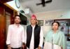 बंगाल चुनाव नतीजों के बाद कोलकाता पहुंचे अखिलेश यादव, ममता बनर्जी के आवास पर हाईप्रोफाइल मुलाकात; हिंसा पर हुई चर्चा