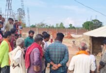 बहराइच में अवैध कब्जे पर चला प्रशासन का बुलडोजर, SDM ने मौके पर पहुंचकर रुकवाया निर्माण