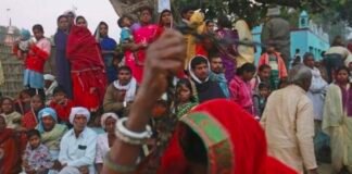 बरेली में झाड़-फूंक के नाम पर विवाहिता से बेरहमी, पति समेत चार पर मुकदमा