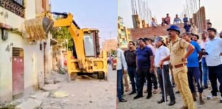 बलिया में गरजा बुलडोजर, दुबहर रिंग बंधा मार्ग से हटाया गया अतिक्रमण