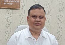 जय प्रकाश ने अपर आयुक्त के रूप में संभाला पदभार, अनुभवी पीसीएस अधिकारी, कई जिलों में दे चुके हैं सेवाएं—अब गोरखपुर मंडल में नई जिम्मेदारी