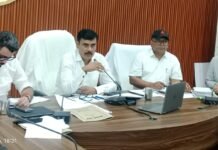 बाढ़ से निपटने की तैयारी तेज, डीएम ने अधिकारियों को दिए सख्त निर्देश, गंगा-घाघरा के खतरे को देखते हुए बलिया प्रशासन अलर्ट, रेड-येलो जोन चिन्हित होंगे