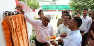 एडीजी जोन मुथा अशोक जैन ने पुलिस आवासीय परिसर में नई सड़क का किया लोकार्पण, सुविधाओं में हुआ विस्तार
