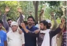 भीषण गर्मी में बिजली संकट से हाहाकार : भड़के ग्रामीणों ने कम्पिल विद्युत उपकेंद्र घेरा, तीन फीडर कराए बंद