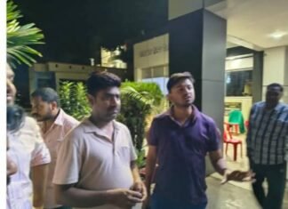 बिजली का फाल्ट ठीक कर रहे लाइनमैन पर दबंगों का हमला, पिता-पुत्र समेत तीन पर मुकदमा दर्ज