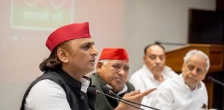 अखिलेश यादव बोले- बुलडोजर का आतंक लोकतंत्र के खिलाफ, सत्ता का दुरुपयोग गलत
