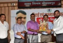 PCS अधिकारी दुर्गेश मिश्रा की गोरखपुर नगर निगम में वापसी, नगर आयुक्त पद पर तैनाती