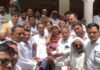 दलित छात्रा से जुड़ी कथित घटना के विरोध में कांग्रेस का शांतिपूर्ण प्रदर्शन, राज्यपाल के नाम सौंपा ज्ञापन