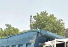 चंदौली में अवैध खनन और ओवरलोडिंग पर प्रशासन का बड़ा एक्शन : संयुक्त टास्क फोर्स ने 4 दिनों में 28 ट्रक किए बंद