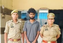 कोसीकलां में लोगों को झांसे में लेकर ठगी करने वाला युवक गिरफ्तार : जेवरात व नकदी बरामद