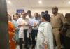 जिलाधिकारी प्रियंका निरंजन का जिला अस्पताल-मेडिकल कॉलेज में औचक निरीक्षण, 15 दिन में कार्य पूरे करने के कड़े निर्देश