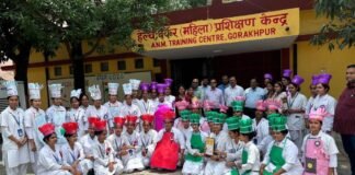 एएनएमटीसी में लगी पोषक खाद्य सामग्री की प्रदर्शनी, सम्मानित हुईं प्रशिक्षु छात्राएं