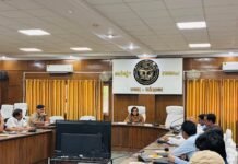 व्यापारियों की समस्याओं के समाधान को प्रशासन गंभीर, डीएम ने दिए त्वरित कार्रवाई के निर्देश