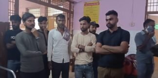 मिनी लोडर की टक्कर से दिल्ली में नौकरी करने वाले युवक की मौत, मचा कोहराम