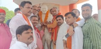 नवनियुक्त भाजपा जिलाध्यक्ष काली प्रसाद का सलेमपुर में भव्य स्वागत, पदयात्रा निकालकर किया जोरदार स्वागत