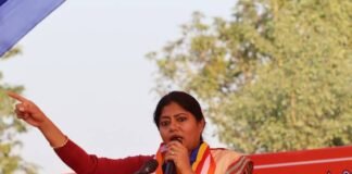 विधायक पल्लवी पटेल पर FIR दर्ज, ट्रेन इंजन पर चढ़कर नारेबाजी का आरोप; 350 अज्ञात समर्थकों पर भी केस