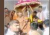 इटावा: तीखे सवालों से बचते नजर आए स्वामी अविमुक्तेश्वरानंद, विवादों पर चुप्पी साधी