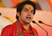 ‘रावण ने तो माता सीता चुराई थी, इन्होंने तो…’, राम मंदिर चढ़ावा चोरी मामले पर भड़के धीरेंद्र शास्त्री