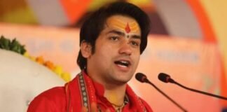 ‘रावण ने तो माता सीता चुराई थी, इन्होंने तो…’, राम मंदिर चढ़ावा चोरी मामले पर भड़के धीरेंद्र शास्त्री