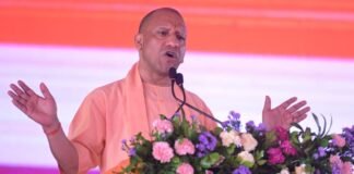 ‘रामभक्तों पर लाठी-गोली चलाने वाले कर रहे आस्था की वकालत…’, बोले CM योगी