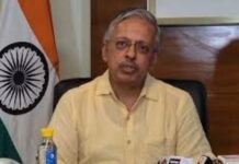 दिल्ली : यूपी के मुख्य सचिव एसपी गोयल दिल्ली पहुंचे, PCS अधिकारियों की IAS पदोन्नति पर आज अहम बैठक