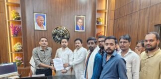 सहजनवा में फैक्ट्री प्रदूषण के खिलाफ SDM को सौंपा ज्ञापन, NSUI ने की सख्त कार्रवाई की मांग