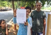 गोंडा : किराएदार महिला से 25 लाख लेकर मकान पर कब्जा, सामान लूटा; आईजी देवीपाटन ने दिलाया न्याय का भरोसा