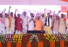 कुशीनगर में ₹424 करोड़ की 278 परियोजनाओं का लोकार्पण-शिलान्यास, CM योगी बोले- इससे बड़ा सौभाग्य इस पीढ़ी का क्या हो सकता है?