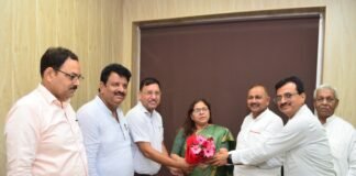 स्ववित्तपोषित महाविद्यालयों के प्रबंधकों ने कुलपति प्रो. पूनम टंडन से की शिष्टाचार भेंट, बी.एड. पाठ्यक्रम की स्थायी संबद्धता के निर्णय का किया स्वागत