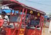 रोडवेज बस स्टैंड पर चला यातायात पुलिस का डंडा, 80 ई-रिक्शाओं पर कार्रवाई