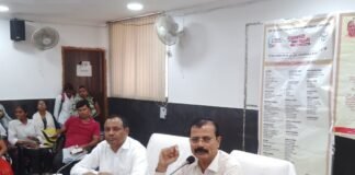 सीएम युवा उद्यमी विकास अभियान के तहत देवरिया में कार्यशाला आयोजित, युवाओं को स्वरोजगार के लिए प्रेरित किया