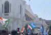 लखनऊ में पेपर लीक के विरोध में NSUI प्रदर्शन, पुलिस से जोरदार झड़प; एक कार्यकर्ता बेहोश