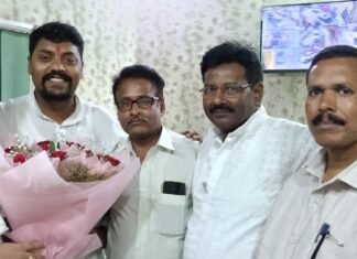 राज्यमंत्री सुरेंद्र दिलेर से पत्रकारों ने की शिष्टाचार भेंट, भागवत कथा में लिया आशीर्वाद