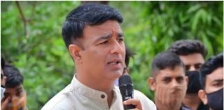 ‘बाबर-अकबर का बने म्यूजियम, लोग प्रतिमा पर थूकें….’, ये क्या बोल गए संगीत सोम!