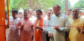 गोरखपुर: लक्ष्मीबाई पार्क में जनकल्याणकारी विकास प्रदर्शनी का शुभारंभ, मंत्री जोखन शाहू ने बताया मोदी सरकार के 12 साल सेवा और सुशासन के प्रतीक