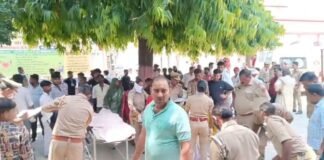 बदायूं में भीषण सड़क हादसा: भात समारोह में जा रही 5 महिलाओं की मौत, ट्रैक्टर-ई-रिक्शा टक्कर से मची चीख-पुकार