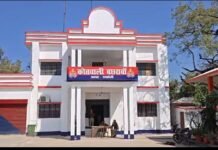 बछरावां में 11 वर्षीय किशोरी से दुष्कर्म का आरोप, कार्रवाई की मांग को लेकर तीन दिन से थाने के चक्कर काट रहा परिवार