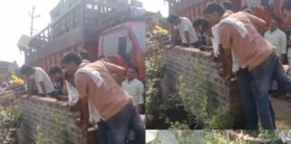 नाले में मिला नवजात का शव, मानवता को झकझोर देने वाली घटना से क्षेत्र में आक्रोश